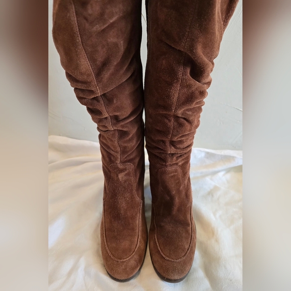 Connie Brown Suede / Leather Heeled Boots 8 1/2 - Picture 2 of 7